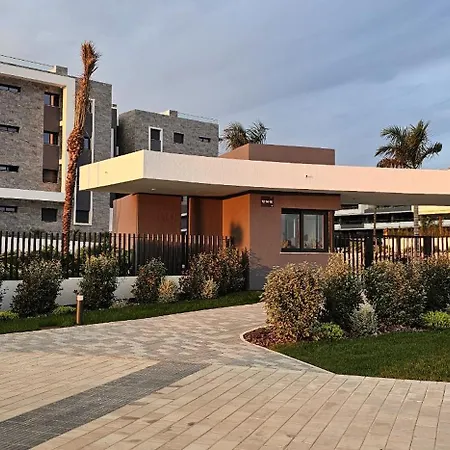 Lagoon Village Торевьиа