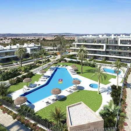 Апартаменты Lagoon Village *